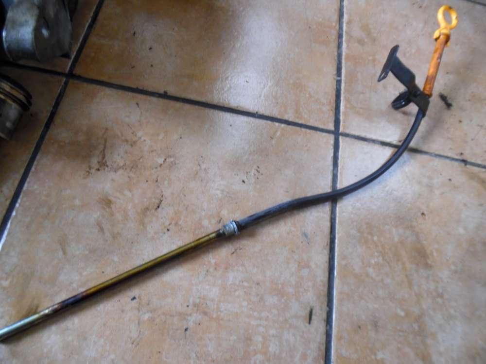 VW Golf IV 1,4L lmestab Stutzen 036115629