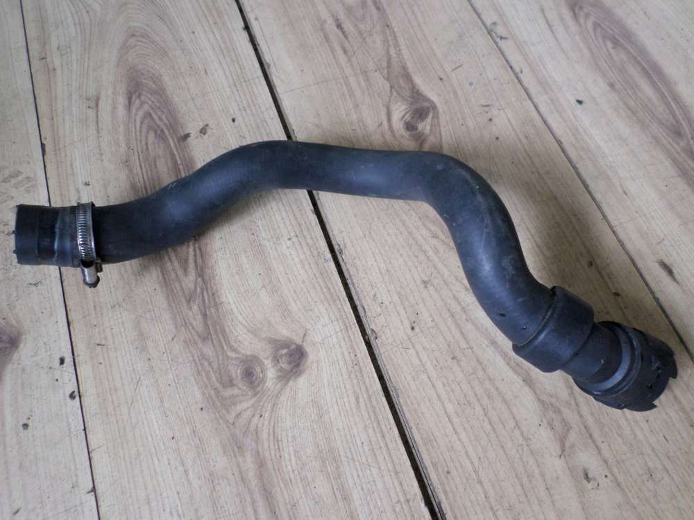 Ford Mondeo III Khlwasserschlauch 2S718260AE