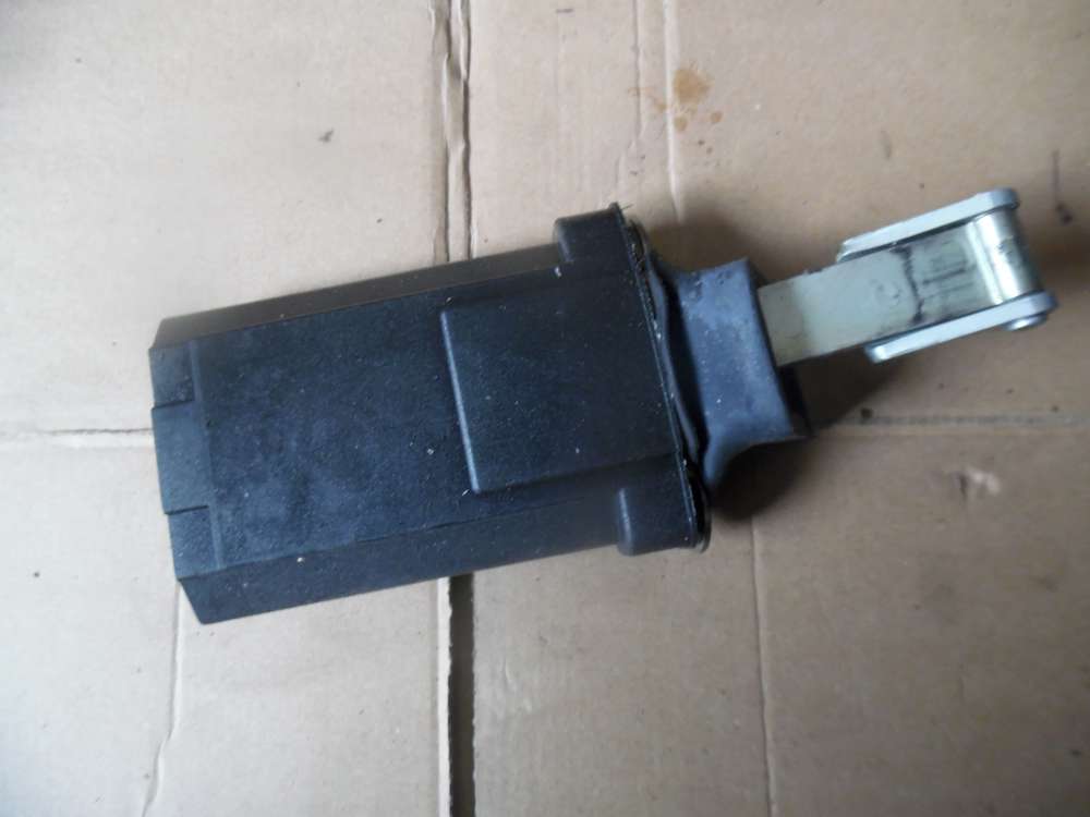 Mercedes E-Klasse W210 Trfangband Trstopper Vorne Links 