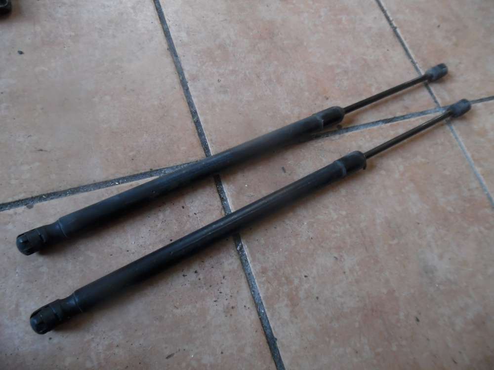  VW Touran 1T Heckklappendmpfer Gasfeder 1T0827550 