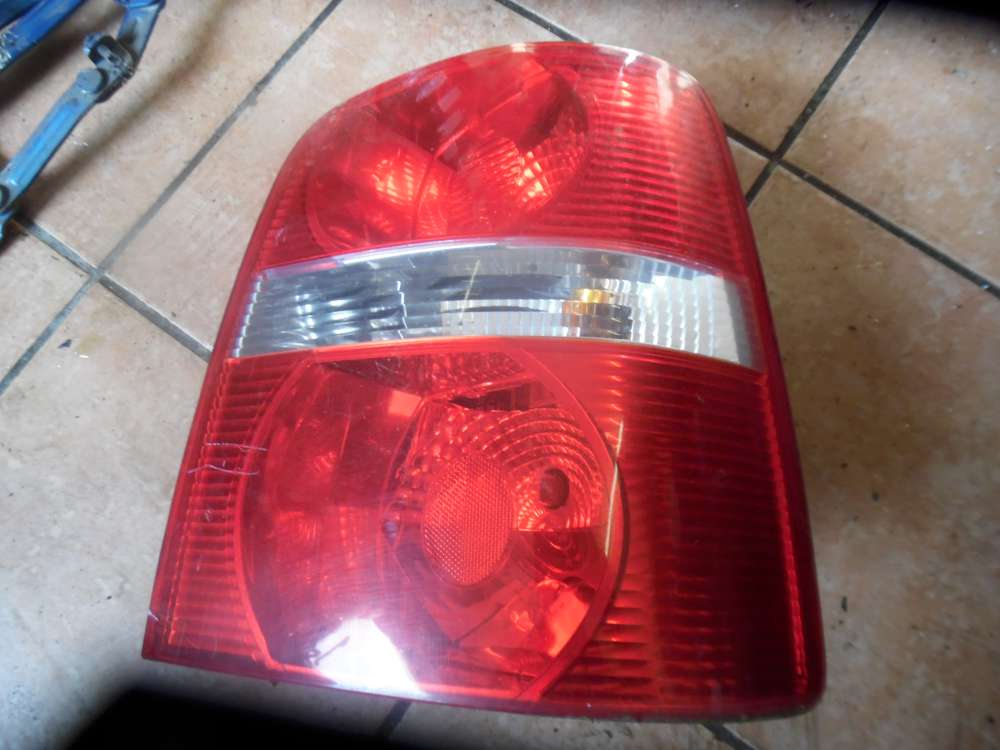 VW Touran 1T Rckleuchte Rcklicht Rechts