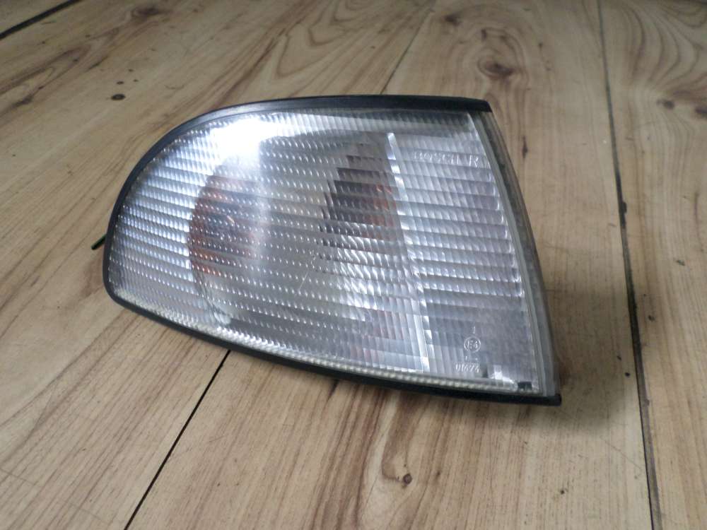 Original Blinker rechts  Audi A4  Bj.98  -8D0953050A-