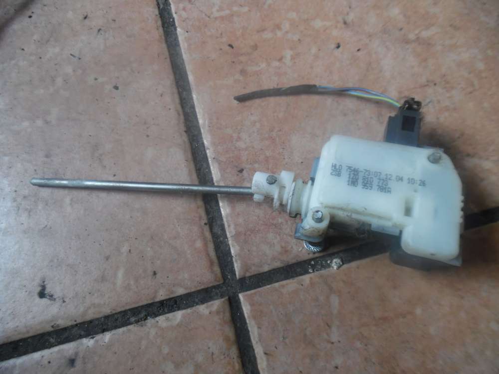 Skoda Octavia 1Z Stellmotor Tankklappe 1Z0810773