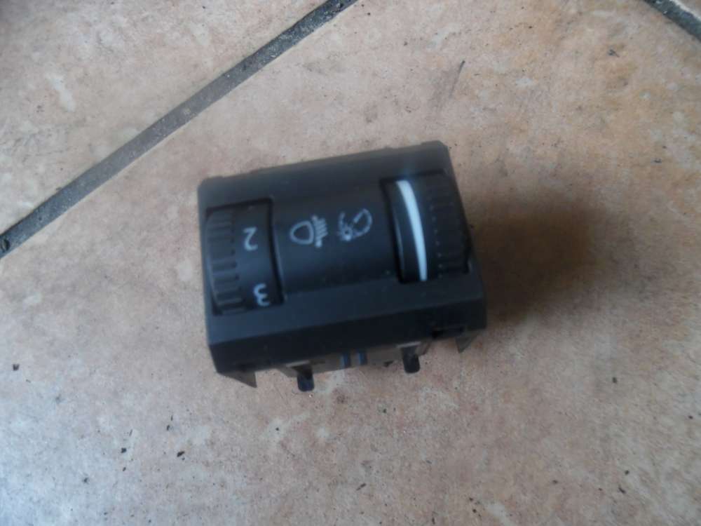 Skoda Octavia 1Z LWR Leuchtweitenregulierung 