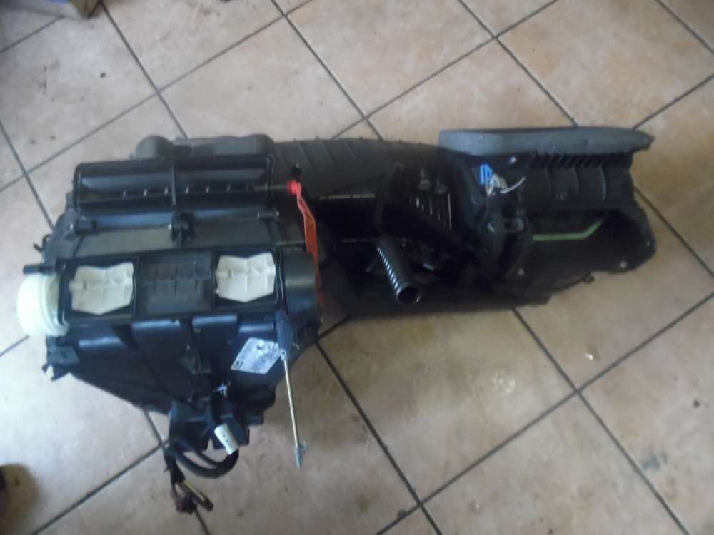Skoda Octavia 1Z Gebl�sekasten Heizung Klimakasten 1Z1820003D