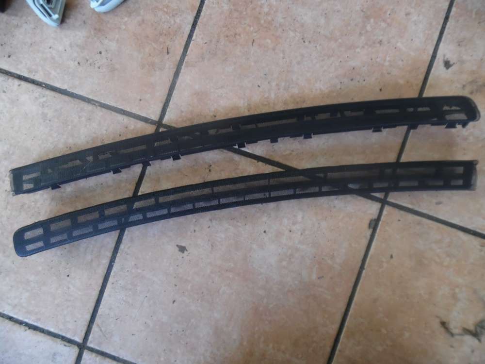 Skoda Octavia 1Z Verkleidungsgitter Armaturenbrett