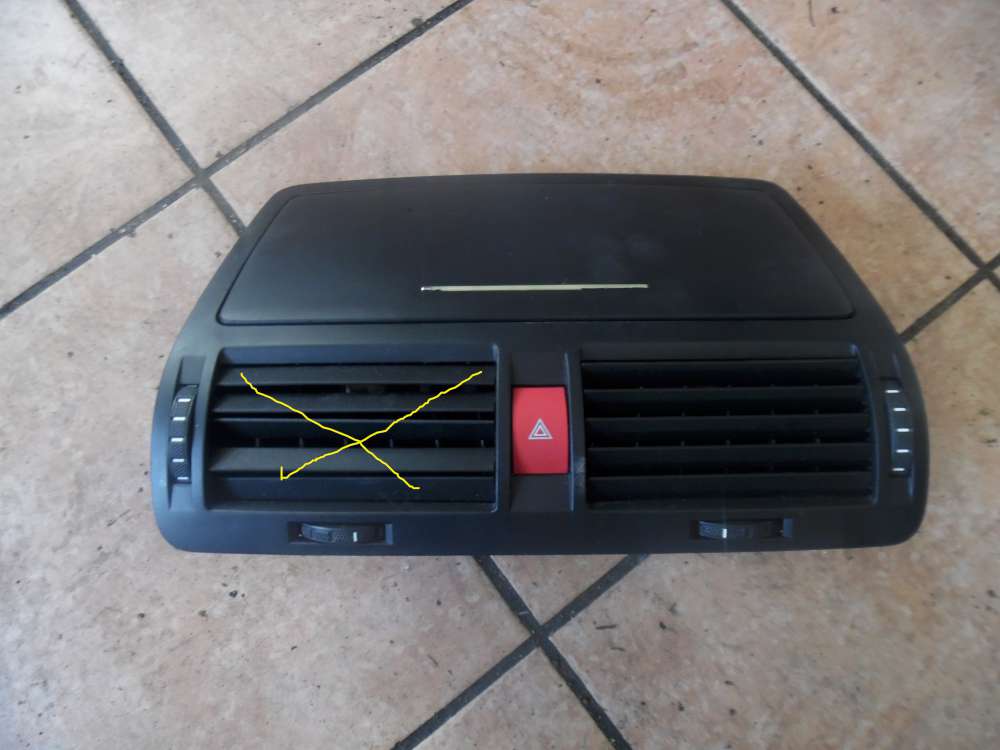 Skoda Octavia 1Z Ablagefach Lftungsdse Mitte