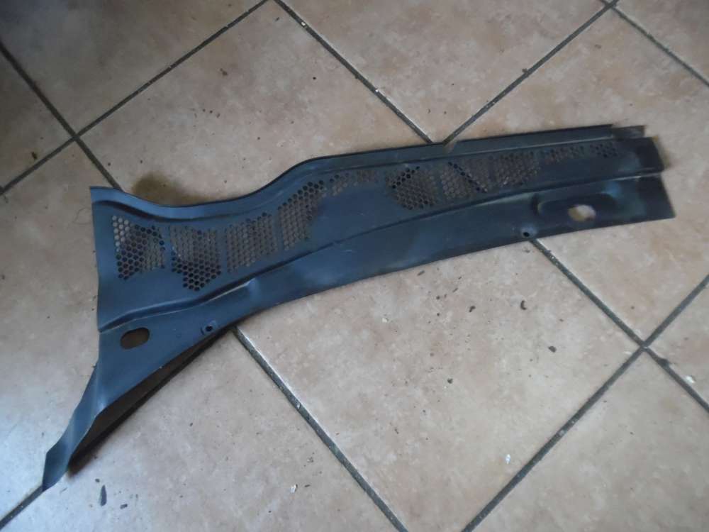 VW Polo 6N Abdeckung Wasserkasten Windlauf 6N1819415
