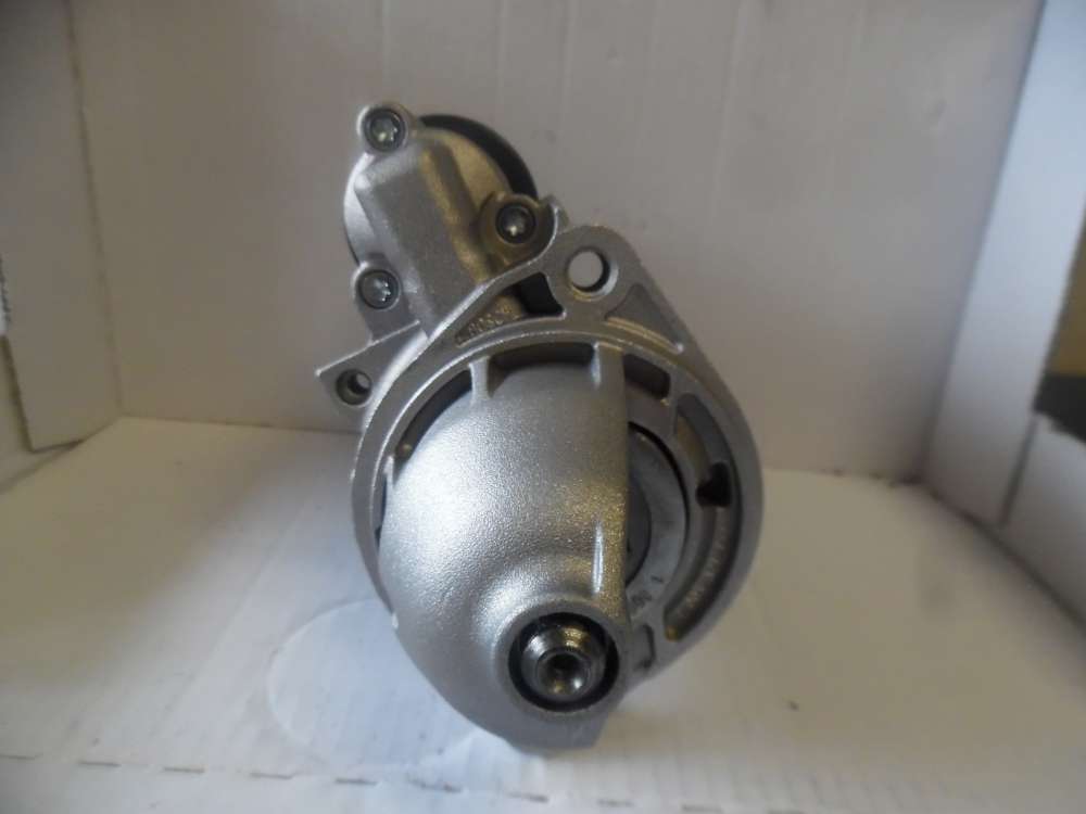 Anlasser Starter 2,00 KW Mercedes-Benz C- E Klasse Sprinter 4-T Bus 0001109014