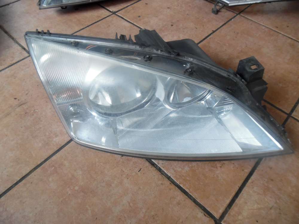 Ford Mondeo III Frontscheinwerfer Scheinwerfer Rechts 1S71-13005-AK