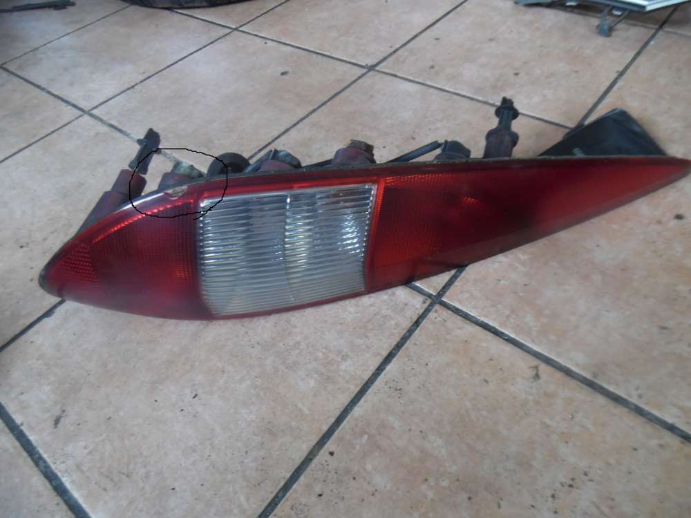 Ford Mondeo III Heckleuchte Rckleuchte Links