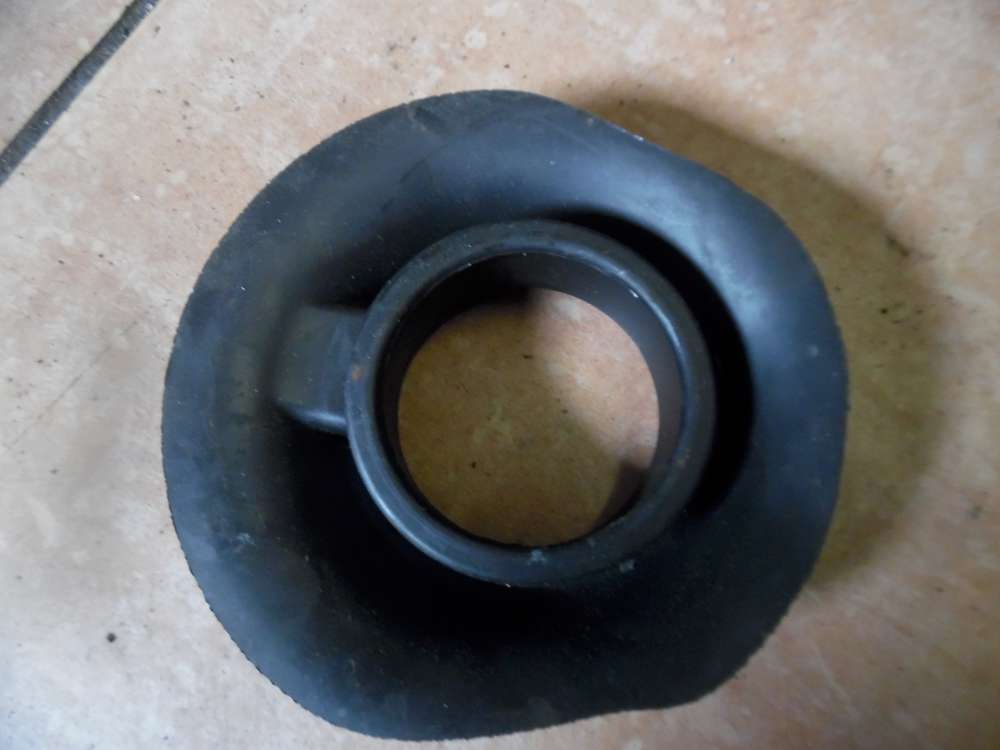 Opel Zafira B Gummi Abdichtung Tankstutzen 13159943