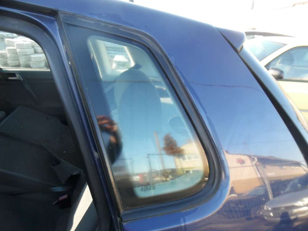 VW Polo 9N Seitenscheibe Scheibe Hinten Links 