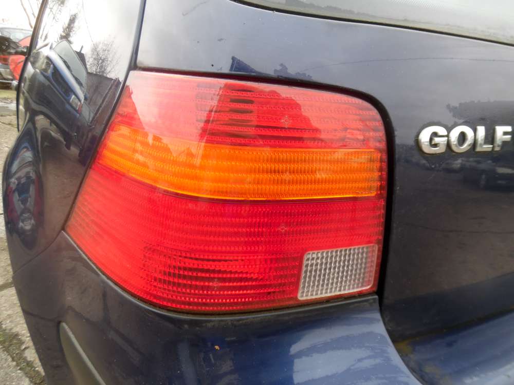 VW Golf IV 3-Trer Rckleuchte Hinten Links