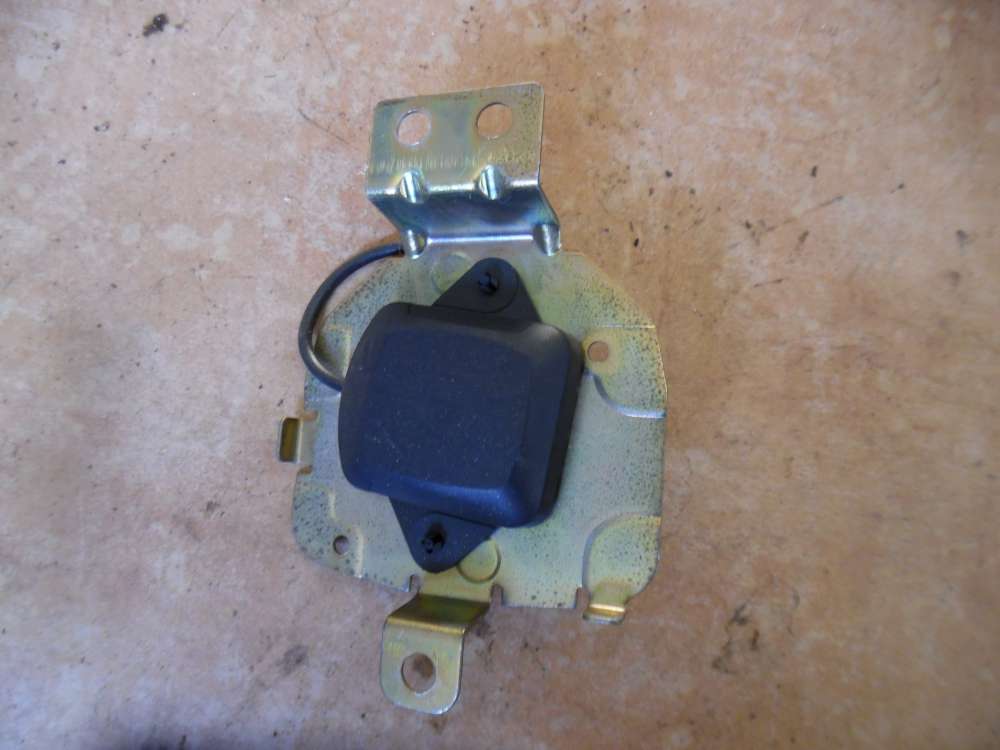 BMW 3er E39 GPS Antenne 8375944