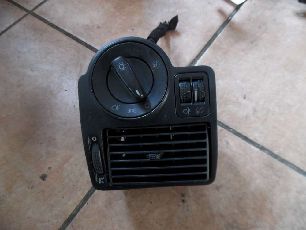 VW Golf IV Luftdse Luftausstrmer mit Lichtschalter 1J1819729 1J1815715