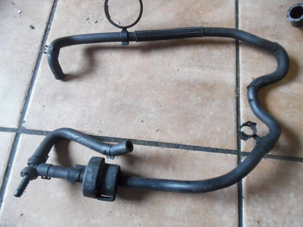 VW Touran 1T Vakuumventil mit Schlauch 053133459