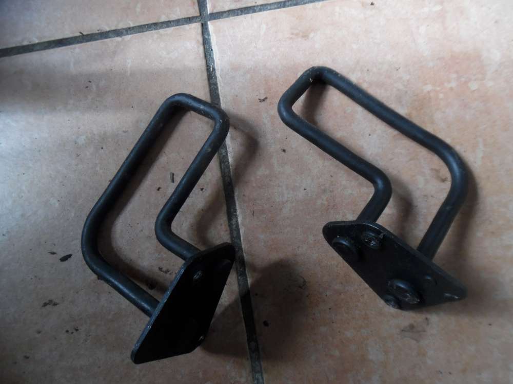 Ford Fusion JU2 Haltebgel Rcksitzbank 1965921  196592  