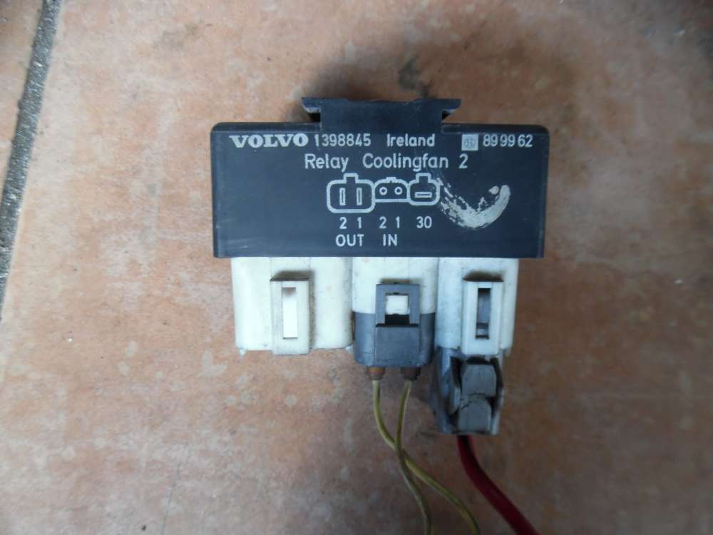 Volvo 850 Relais Khlerlfter 1398845