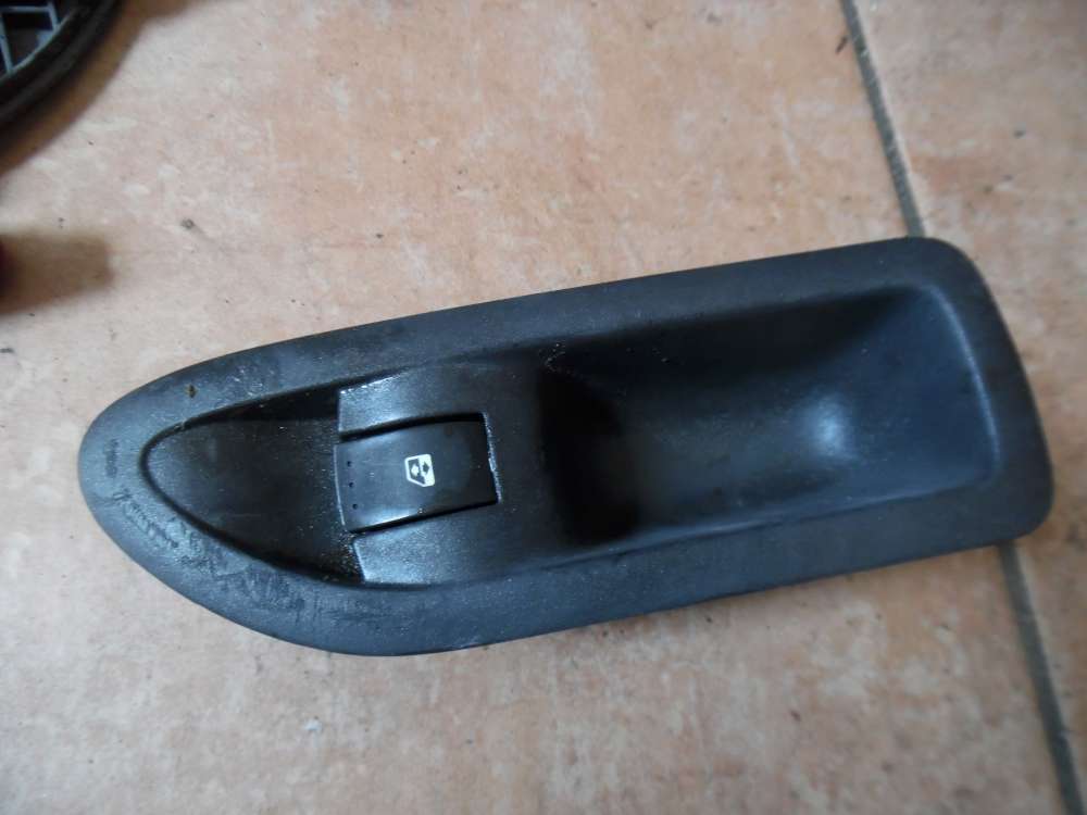 Renault Laguna II Fensterheberschalter Hinten Rechts 8200016014
