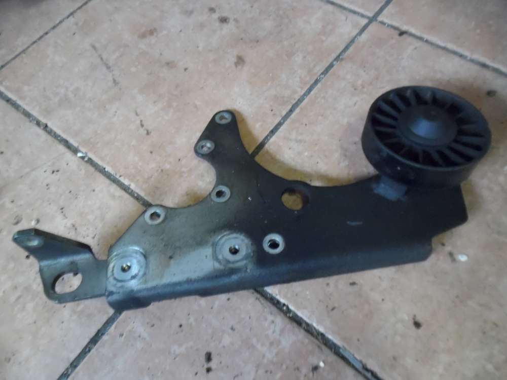 Volvo 850 2,5L Spannrolle 