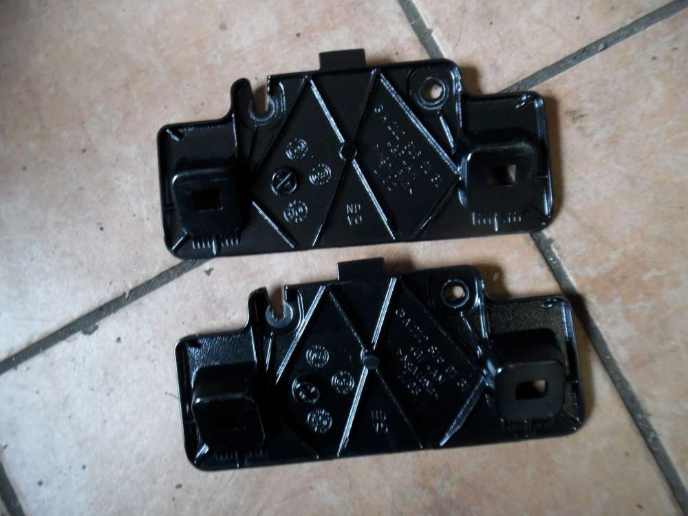 Mercedes-Benz E-Klasse W212 Halterung Haltegriff Vorne A2128150131 