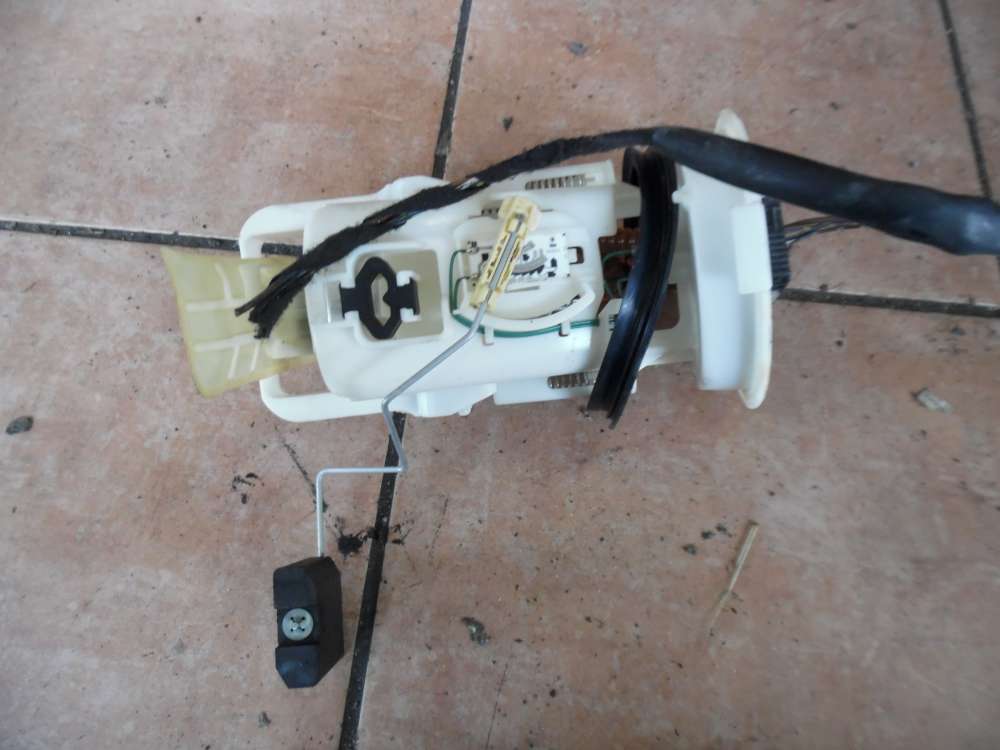 BMW 3er E46 Benzinpumpe Kraftstoffpumpe 1184165