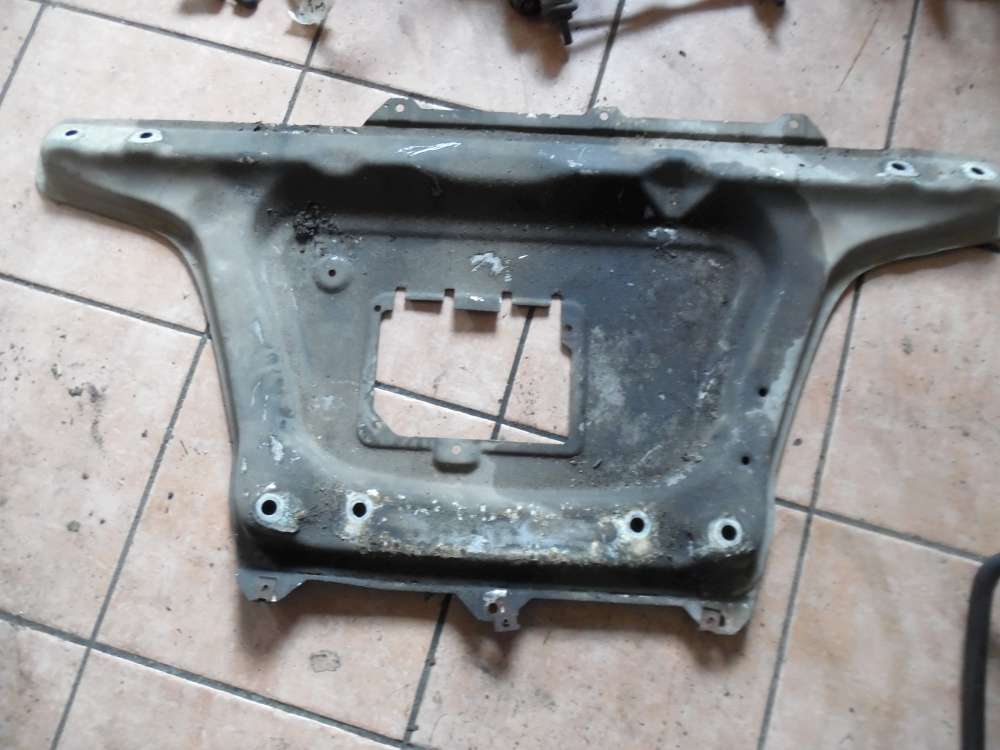 BMW 3er E46 Unterbodenschutz Versteifungsplatte