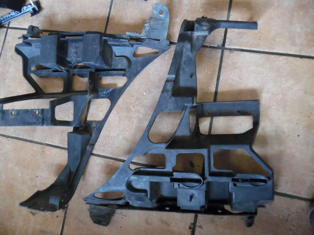 BMW 3er E46 Halterung Stostangenhalter 8252819 8252820 
