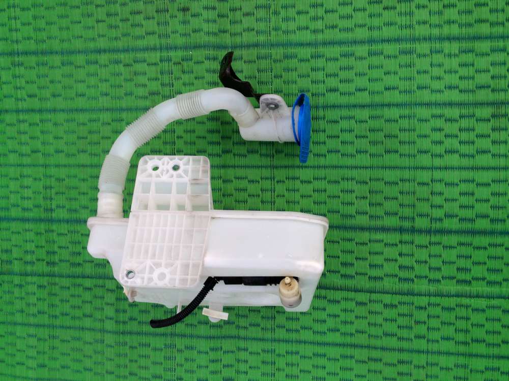 VW Touran Wasserpumpe Wischwasserbehlter 1KO955453 