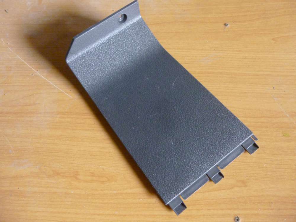 VW Touran Abdeckung Sitzkonsole Links 1T0881457A