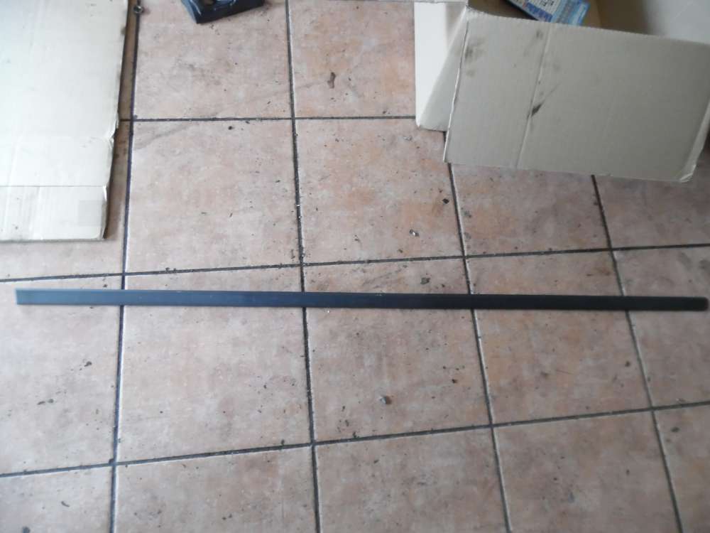BMW 3er E46 Zierleiste Trleiste Vorne Rechts 8252378