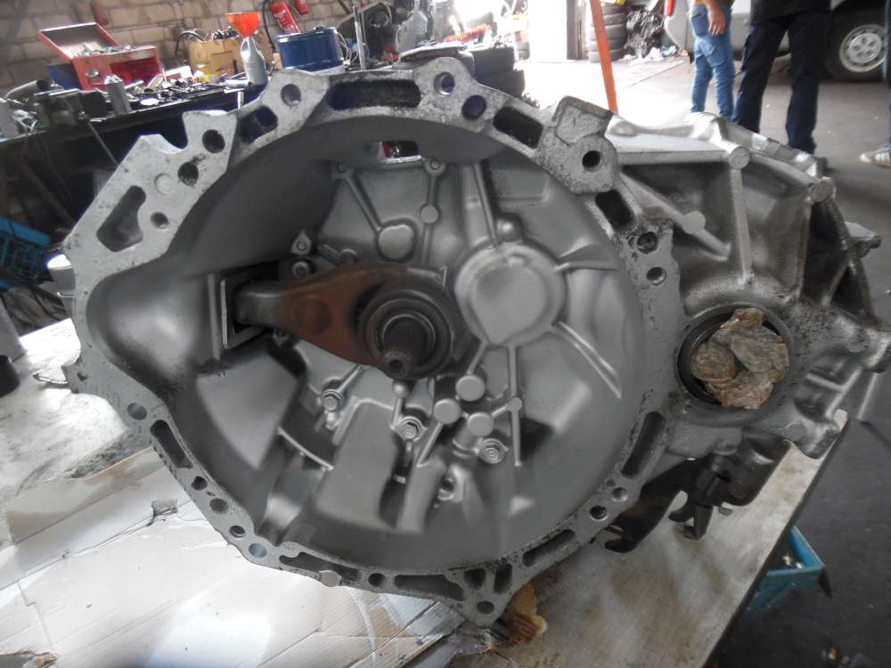Toyota Yaris Verso Getriebe Schaltgetriebe 5-gang