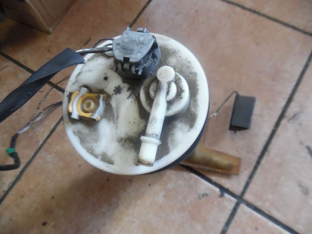Toyota Yaris Verso Benzinpumpe Kraftstoffpumpe
