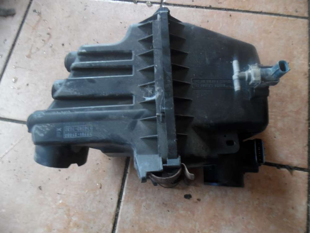 Toyota Yaris Verso Luftfilterkasten 17701-21050