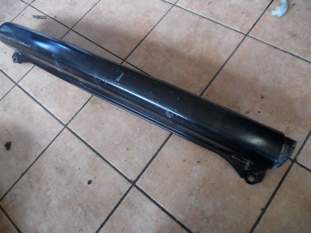 Toyota Yaris Verso Stostange Blechschrze Hinten mitte 52159-52050 Schwarz : 209