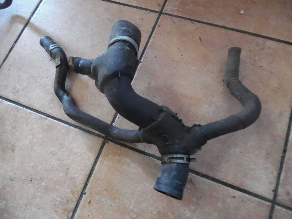 Ford Mondeo II 1,6i K�hlerschlauch K�hlwasserschlauch 97BB8286CA