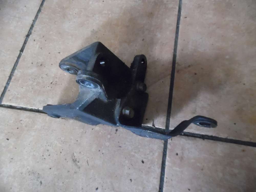 Ford Mondeo II Halter Motorhalter