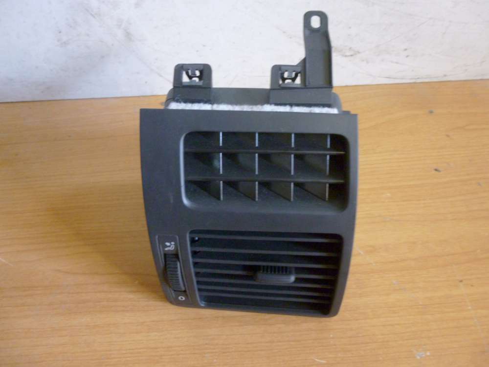 VW Touran Bj.2004 Lftungsdse Luftgitter vorne Rechts 1T0819704A