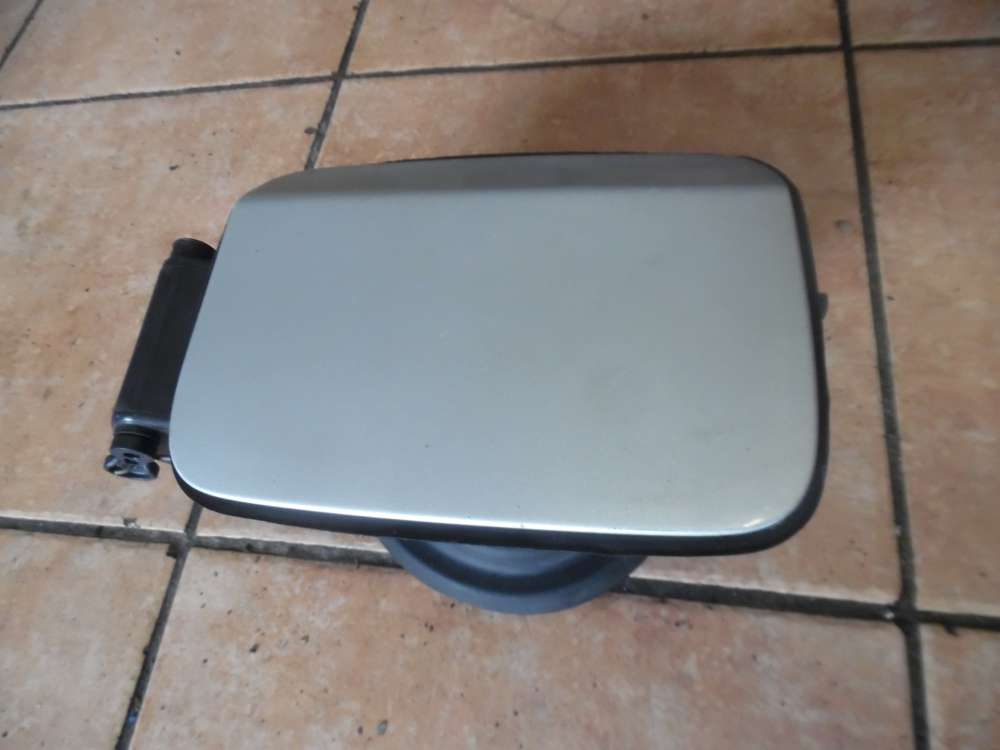 BMW 3er E91 Tankdeckel Tankklappe 7073961 Titansilber 