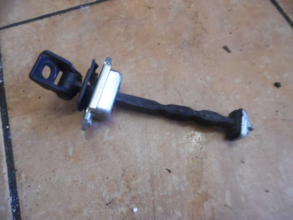 Skoda Octavia 1Z T�rfeststeller T�rfangband Vorne Links