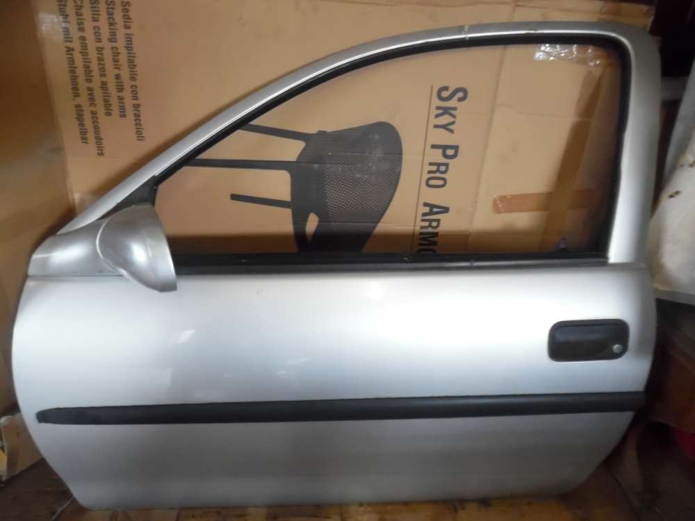 Opel Corsa B 3-Trer Tr Vorne Links Grau