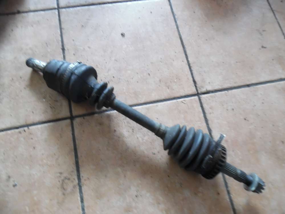 Opel Corsa B Antriebswelle Gelenkwelle Vorne Links