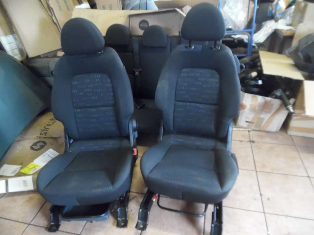 Mitsubishi Colt Z30 3-Trer Sitze Innenausstattung Stoff 