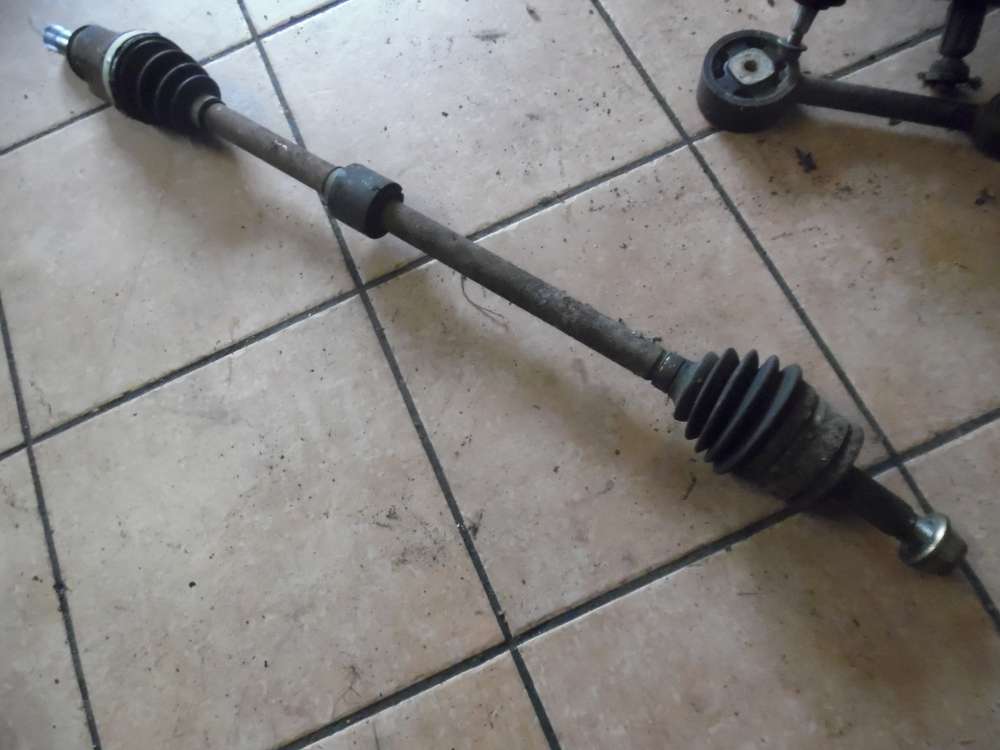 Mitsubishi Colt CZ3 Antriebswelle Vorne Rechts