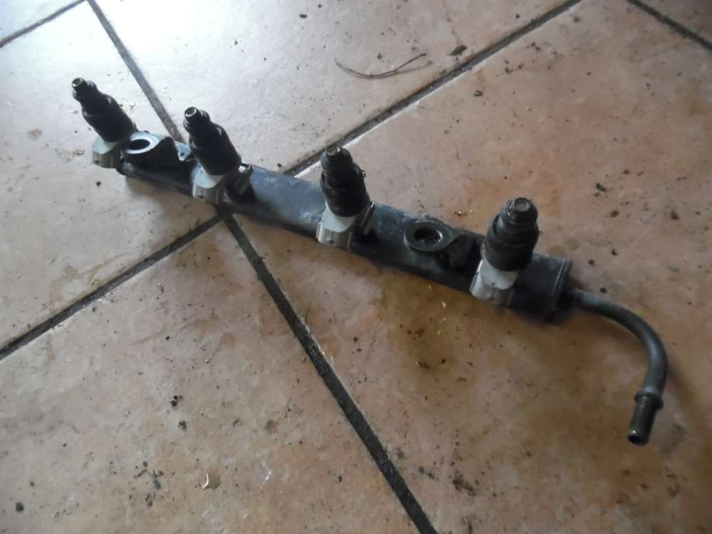 Mitsubishi Colt 1,5 Einspritzleiste Einspritzdsen 