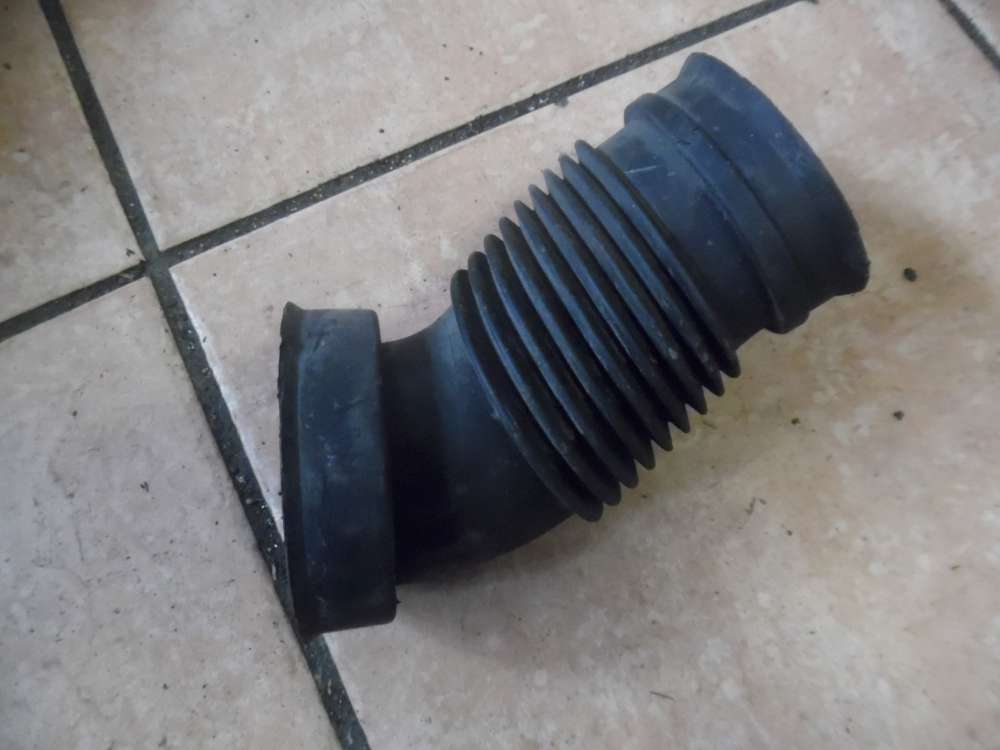 Opel Zafira B Luftrohr 55561295