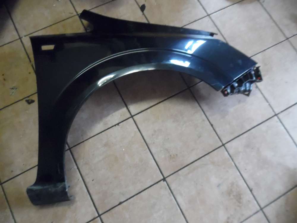 Opel Zafira B Kotfl�gel Rechts Schwarz 
