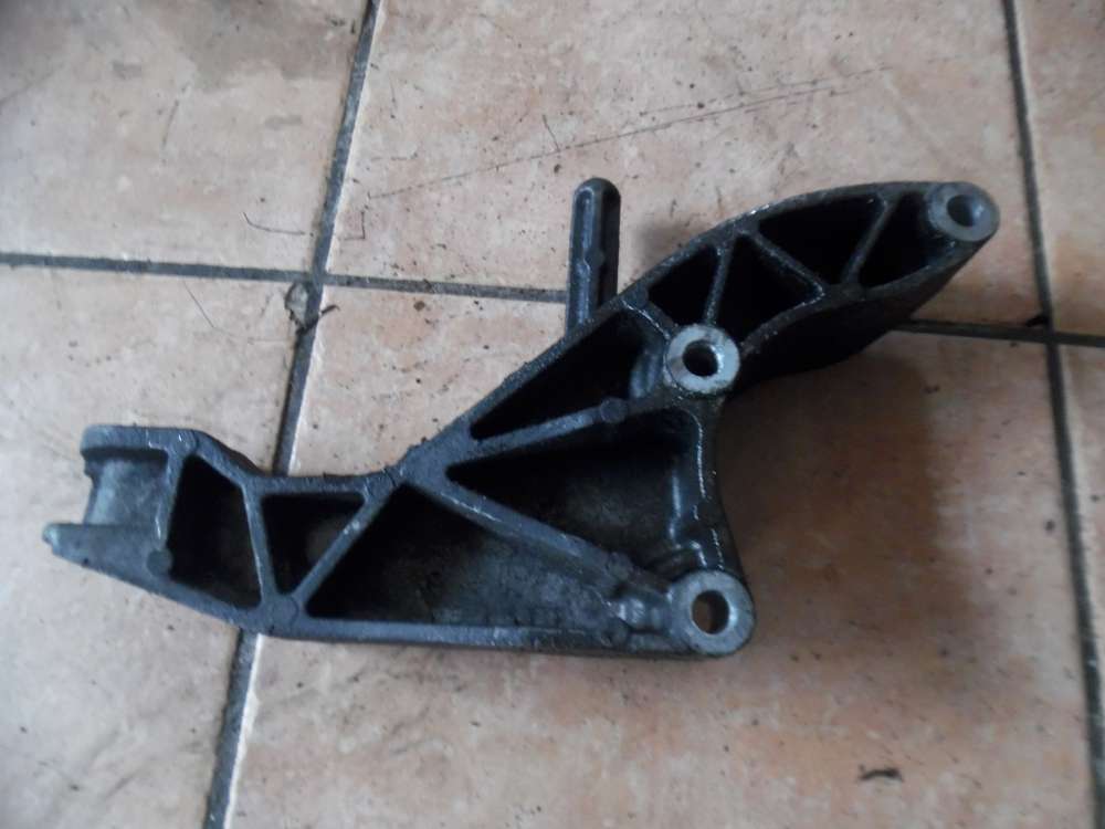 Opel Zafira B 1,7TDCi Motorhalter Motorlager