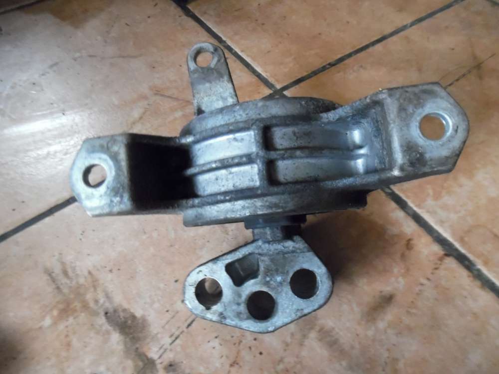 Opel Zafira B 1,7TDCi Motorlager Motorhalter Rechts 13125627